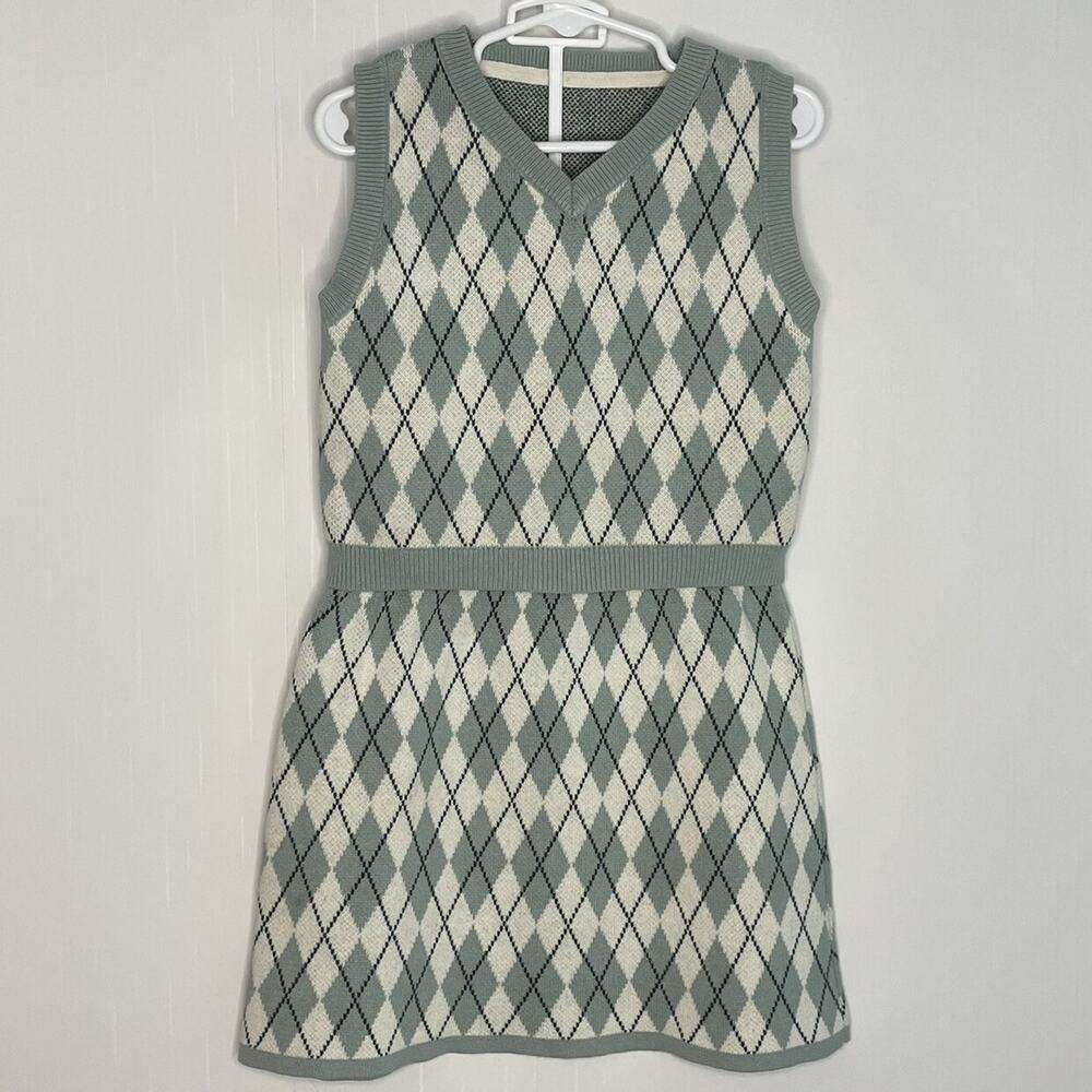 Girls Knit Argyle Sweater Vest And Skirt Size M 7/8